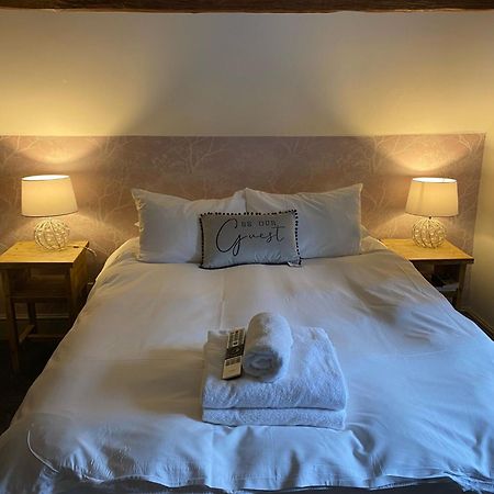 Bed and Breakfast The Swan Taphouse Ironbridge Exterior foto
