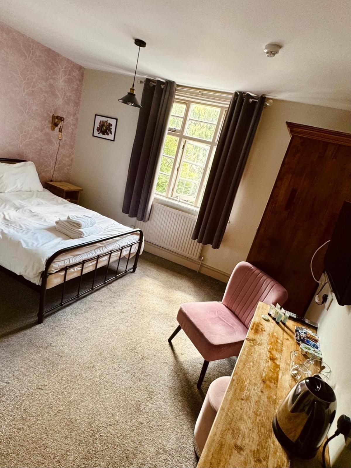 Bed and Breakfast The Swan Taphouse Ironbridge Exterior foto