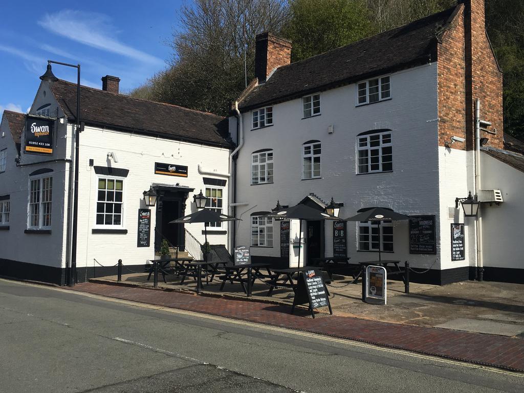 Bed and Breakfast The Swan Taphouse Ironbridge Exterior foto